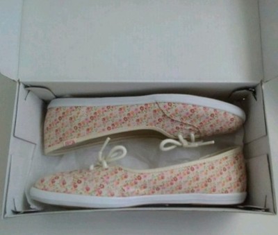 Baumwolle Halbschuhe/Ballerinas der Marke  Keds'' mit   Muster Gr. 38 NEU