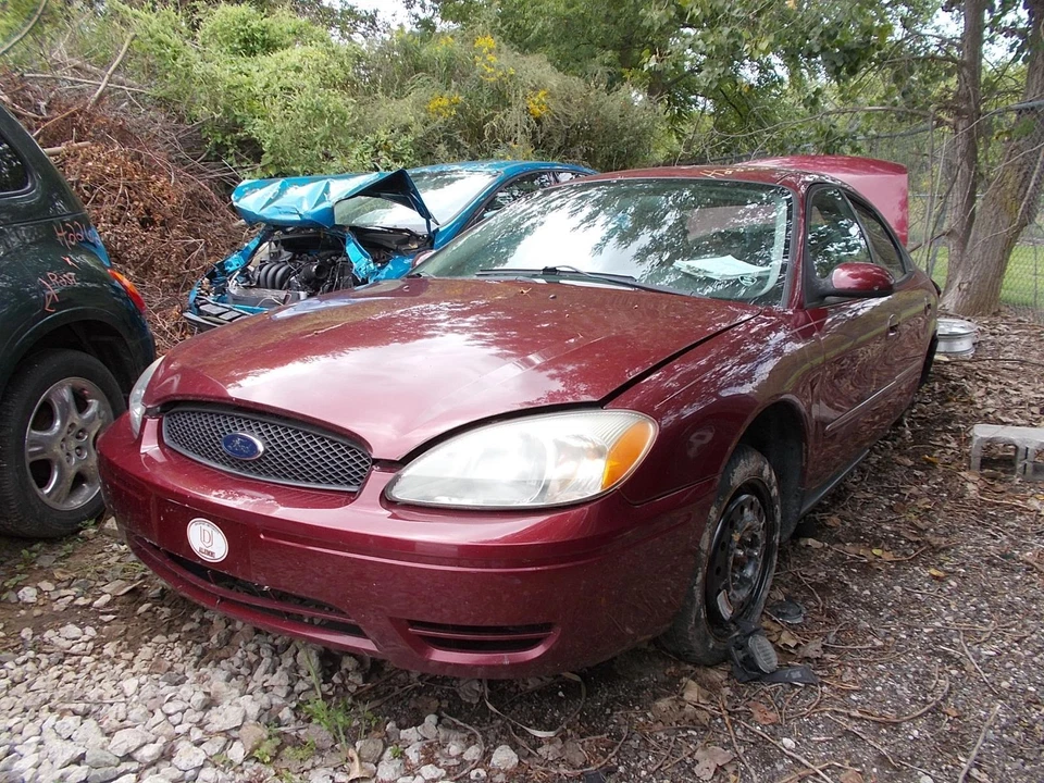Colector de escape delantero izquierdo usado se adapta a: Ford Taurus 2004 6-183 3,0 L OHV sin flex Foto 4 de 4