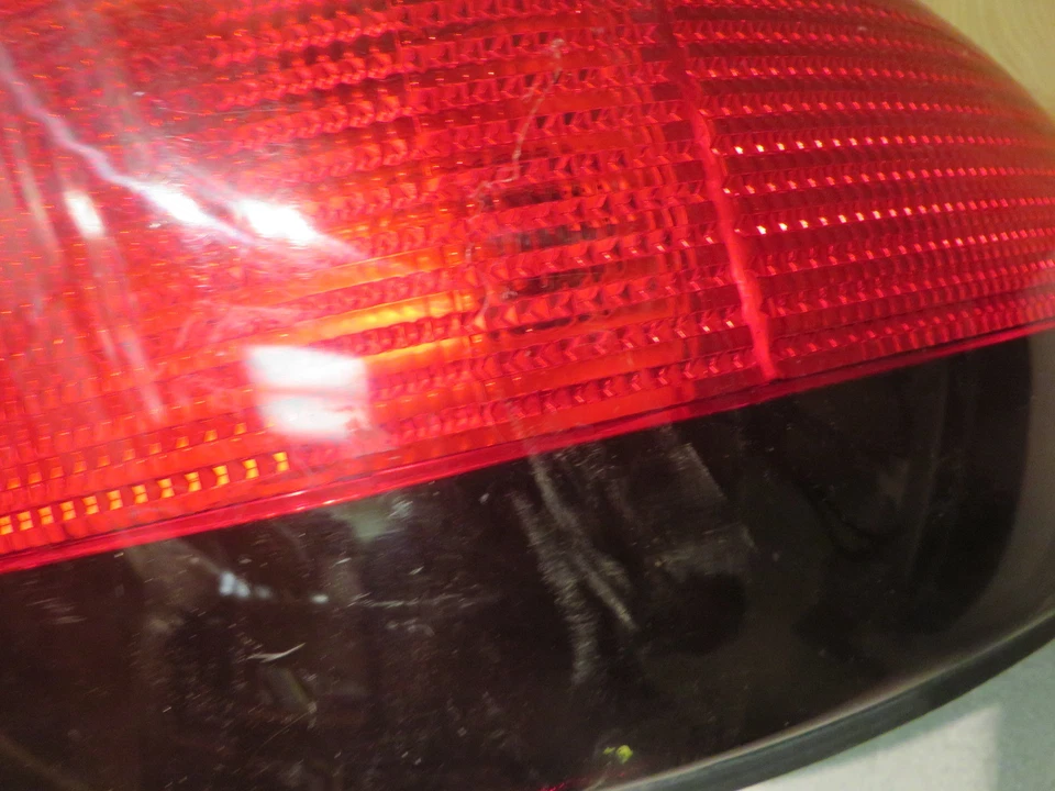 EAGLE VISION 93 94 95 96 97 LUZ TRASERA PASAJERO DERECHO OEM Foto 4 de 4