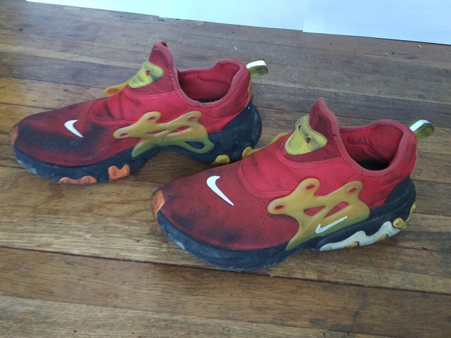 nike react presto chile red