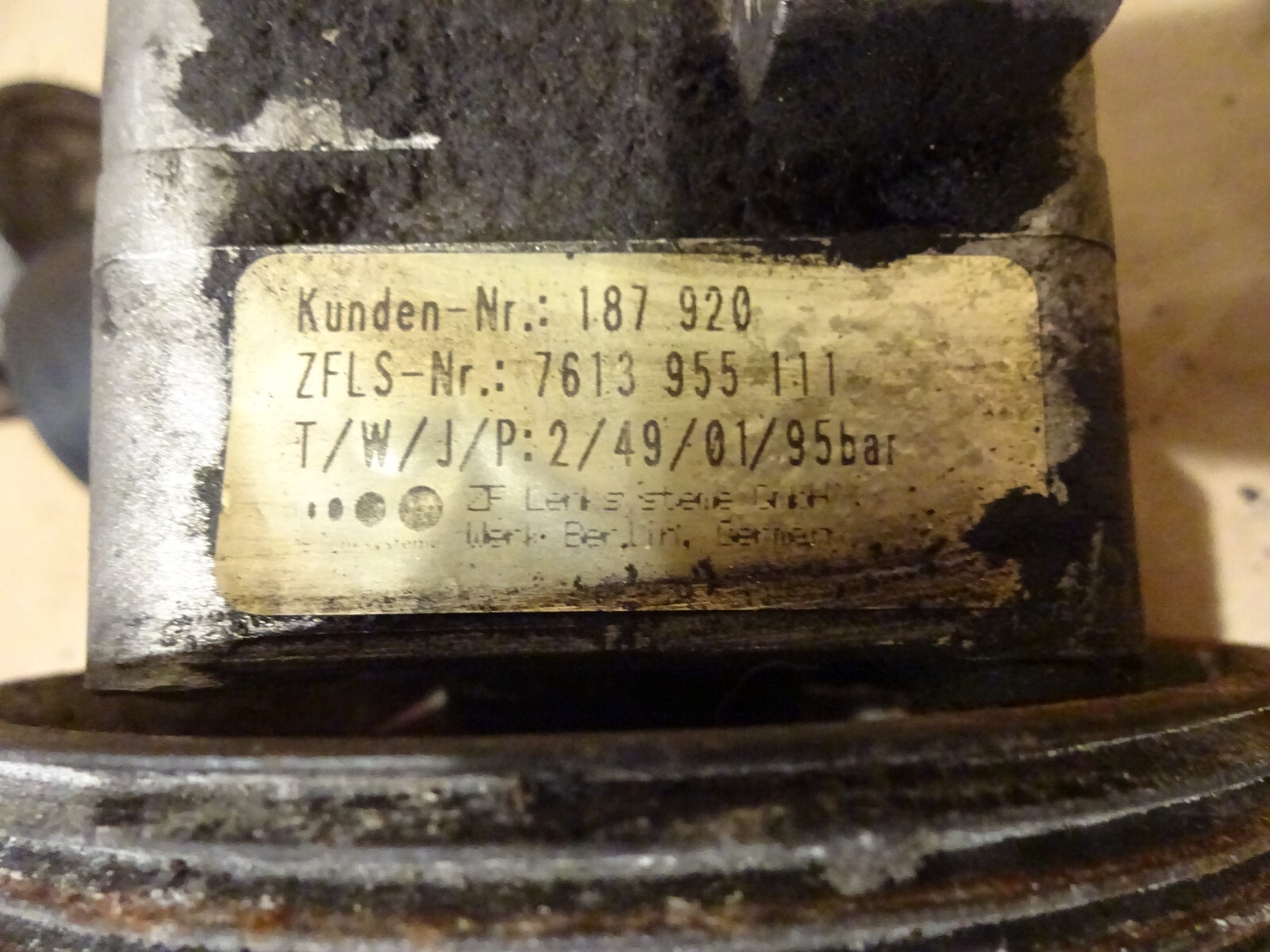 Maserati 4200  Power Steering Pump  -P/N 187920