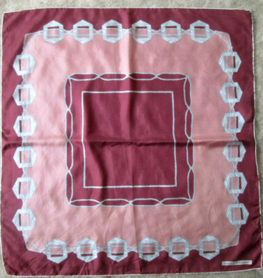 Foulard En Soie Vintage - Dimensions 83x86 Cm, Couleur Avocat, Occasion TBEG