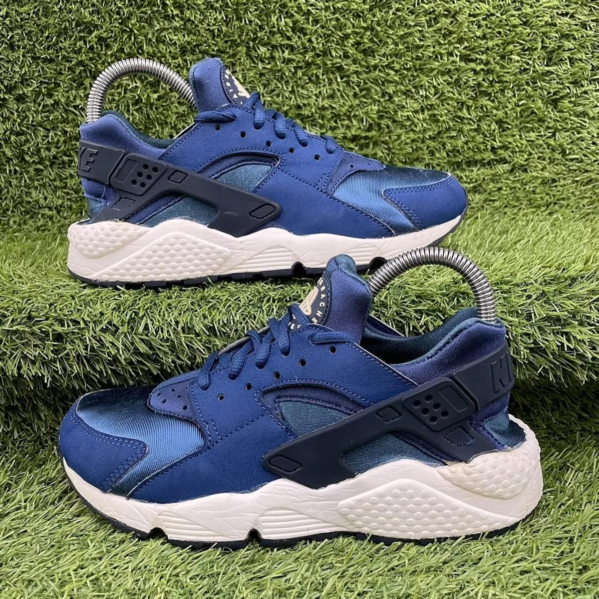 Navy blue womens nike huarache sale