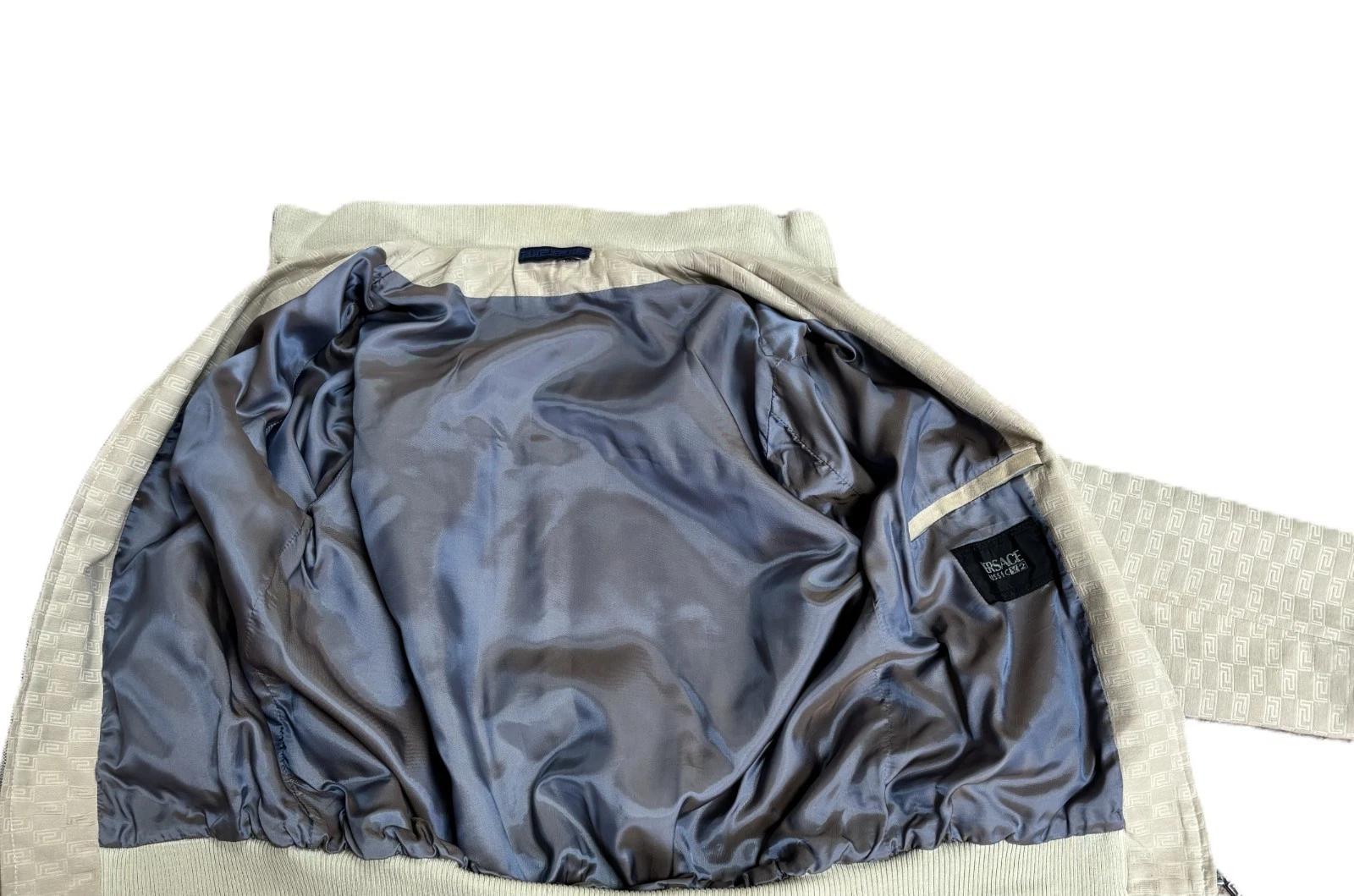 Vintage Versace Classic V2 Men’s Beige Jacket - Textured / Lightweight Bomber St image 3