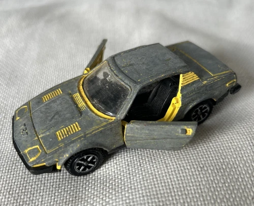 Vintage Dinky Toys Triumph TR 7