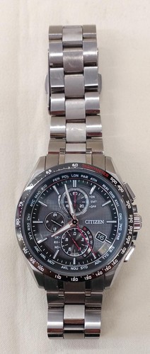 Citizen Eco-Dr H804-T022855 Radio-Pilotée Jour Date Titane Solaire Montre Hommes - Photo 3 sur 6