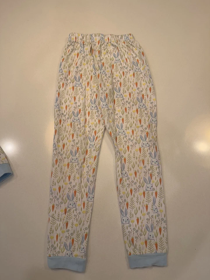 ¡Pijama Cecil and Lou con estampado de conejito de Pascua talla 7! Excelente estado! Foto 4 de 4