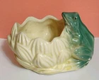 Unmarked "Retired" MCM 50's McCoy pottery Green Frog Planter Yellow Lily Pad