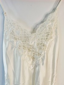 VTG 80'S NOS VENTURA SOFT WHITE SATIN&LACE ONE PIECE TEDDY*S/M