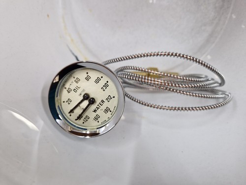 Austin healey 3000 dual oil/water gauge smiths GD1502/05