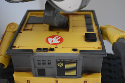Disney / Pixar U-Command Wall-E 10-Inch Remote Control Robot