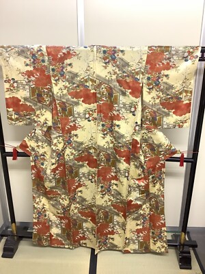 Japanese Vintage Kimono Silk Beige Expensive Makie Gorgeous Height 64.94in