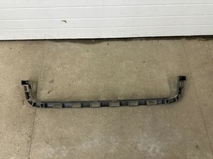 Volkswagen Touran I 2005 Stoßstange hinten Halterung 1T0807863 HAA2683