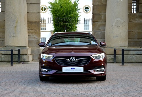✯ 2017 VAUXHALL INSIGNIA 2.0 TURBO D SRI VX-LINE ✯ NAV ✯ H/STEERING ✯ KEYLESS ✯ - Picture 4 of 24
