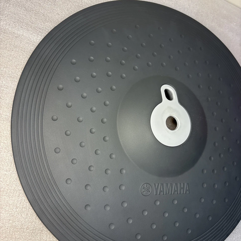 YAMAHA PCY135 13" Crash Cymbal 3 zonas Foto 3 de 4