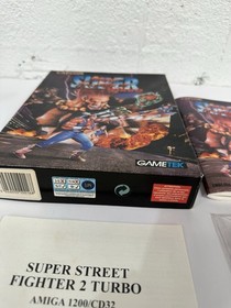 VINTAGE COMMODORE AMIGA CD32 BIG BOXED SUPER STREET FIGHTER TURBO 2 CAPCOM GAME