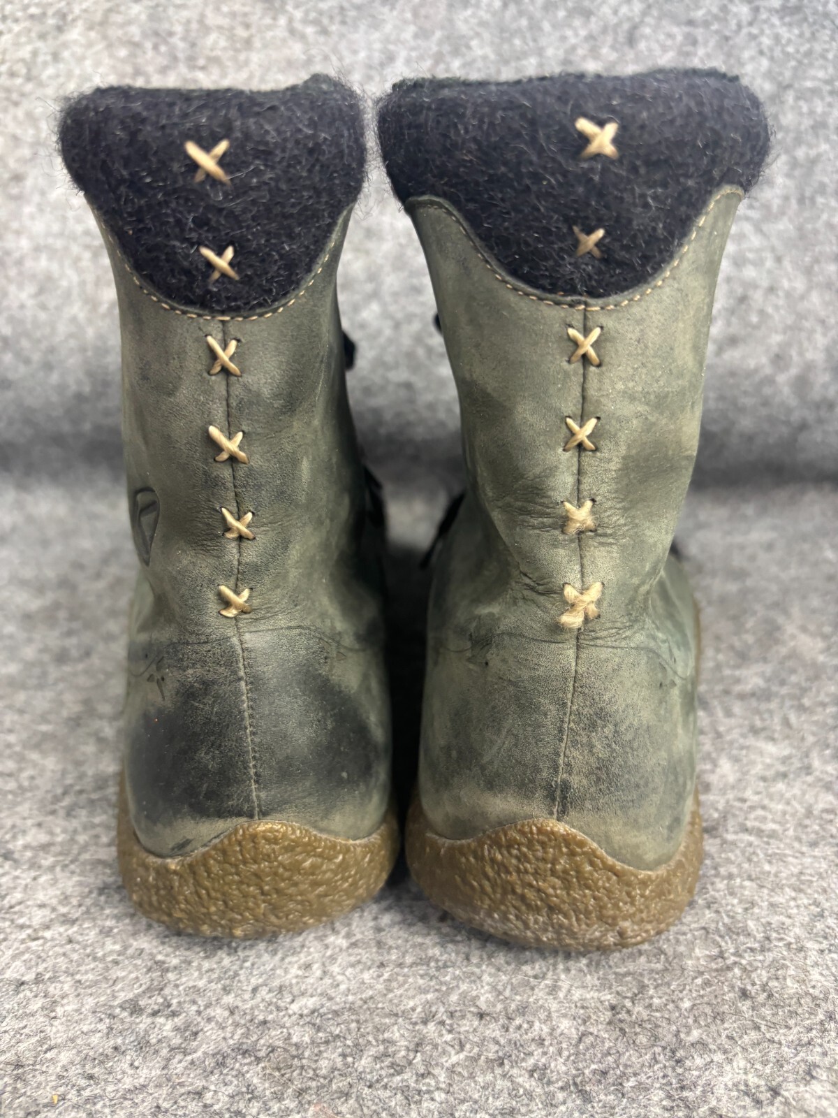 Stivali Keen donna 7 grigi foderati in pelle stringati invernali neve