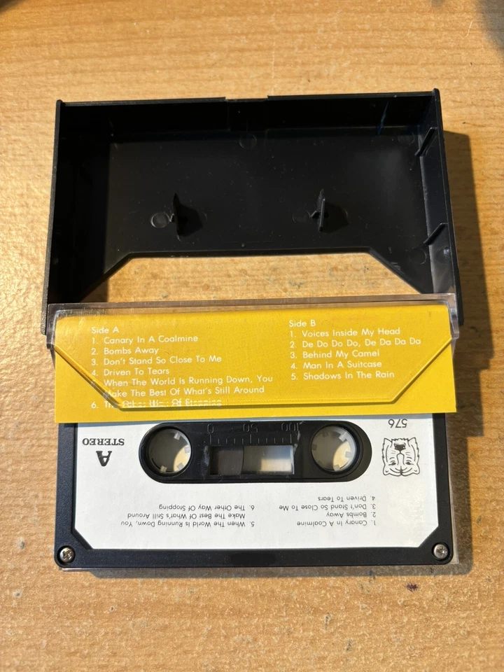 THE POLICE * ZENYATTA MONDATTA * RARE CASSETTE ALBUM MADE IN INDONESIA TIG 576 - Image 3 of 4