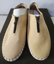 Eric Michael Women Beige Marlo Fashion Sneaker Zip Up Front Soft Leather Sz 9