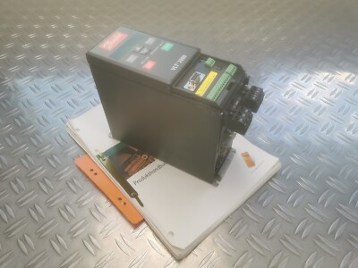 DANFOSS VLT2807PT4B20STR1DBF00A00 FREQUENCY INVERTER DHL EXPRESS 