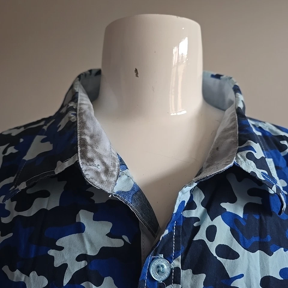 Camisa Enyce Hombres 4XP Azul Camuflaje Con Botones Manga Corta Diddy Y2K Foto 4 de 4