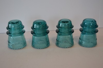 Lot of 4 Vintage Hemingray-16 CD 122 Aqua Glass Insulators Made in USA