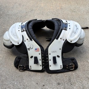 Douglas Mr D 3XL Varsity Shoulder Pads Football Gear USA 3X Missing Straps
