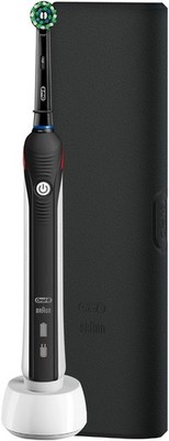 Oral-B Zahnbürste Clean & Protect Black Edition