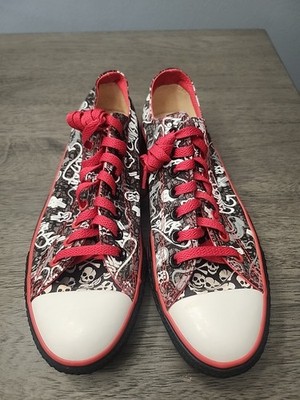 Converse 135522C  All Stars 8.5 Shoes Tati 16 New Old Stock