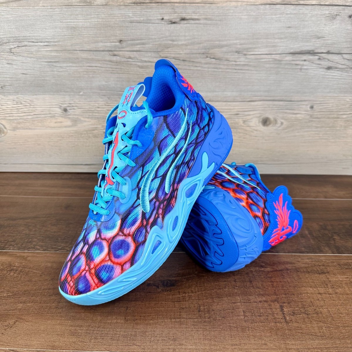 PUMA MB.04 Lo Alien Skins Mens Size 10 Ultra Blue Luminous Pink