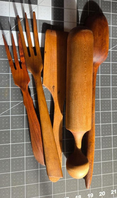 Lot Of 5 Wooden Utensils Forks Spoon Spatula Masher Light Wood Coloring
