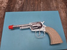 VTG WESTERN NOVELTY SIX SHOOTER DIE CAST CAP GUN TOY Excellent condition