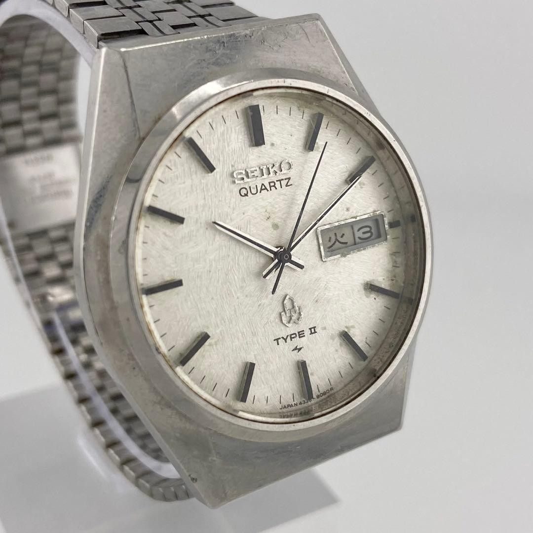 SEIKO TYPE II Men's Watch Silver Special Dial Working Condition