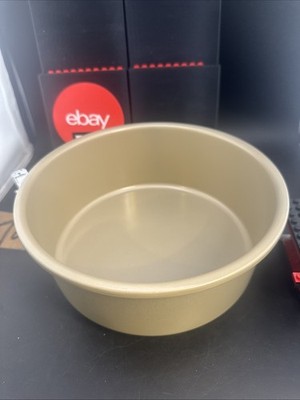 Crofton Round Cake QuanTanium Nonstick Pan- Gold, 7''D