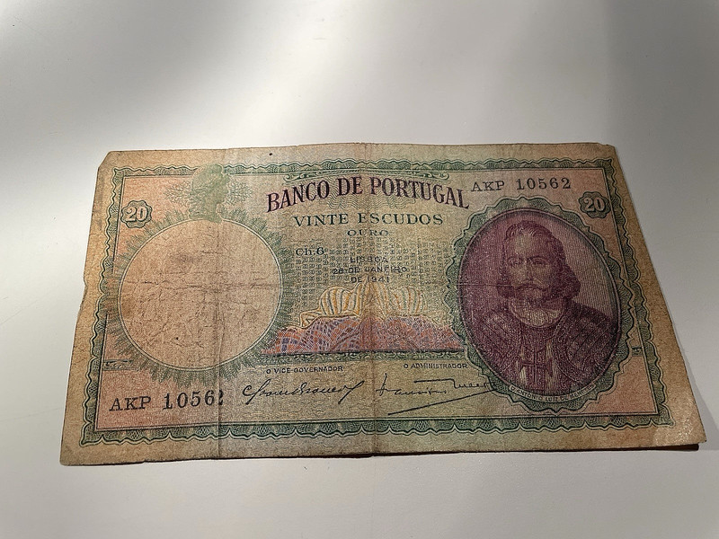 1941 BANCO DE PORTUGAL VINTE ESCUDOS BANK NOTE CIRCULATED VG or so