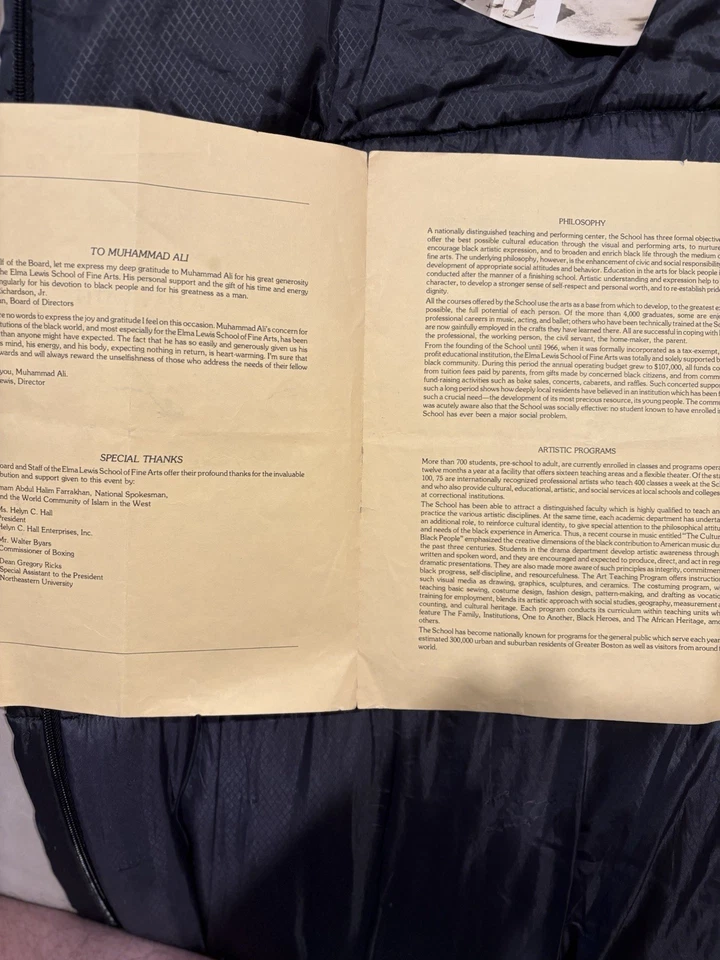 Подписанная программа Мухаммеда Али - Изображение 2 из 4