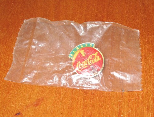 Prendedor de Solapa Always Coca-Cola De Colección Hecho en Unión EE. UU. NOS Raro Publicidad de Coca-Cola - Imagen 3 de 6