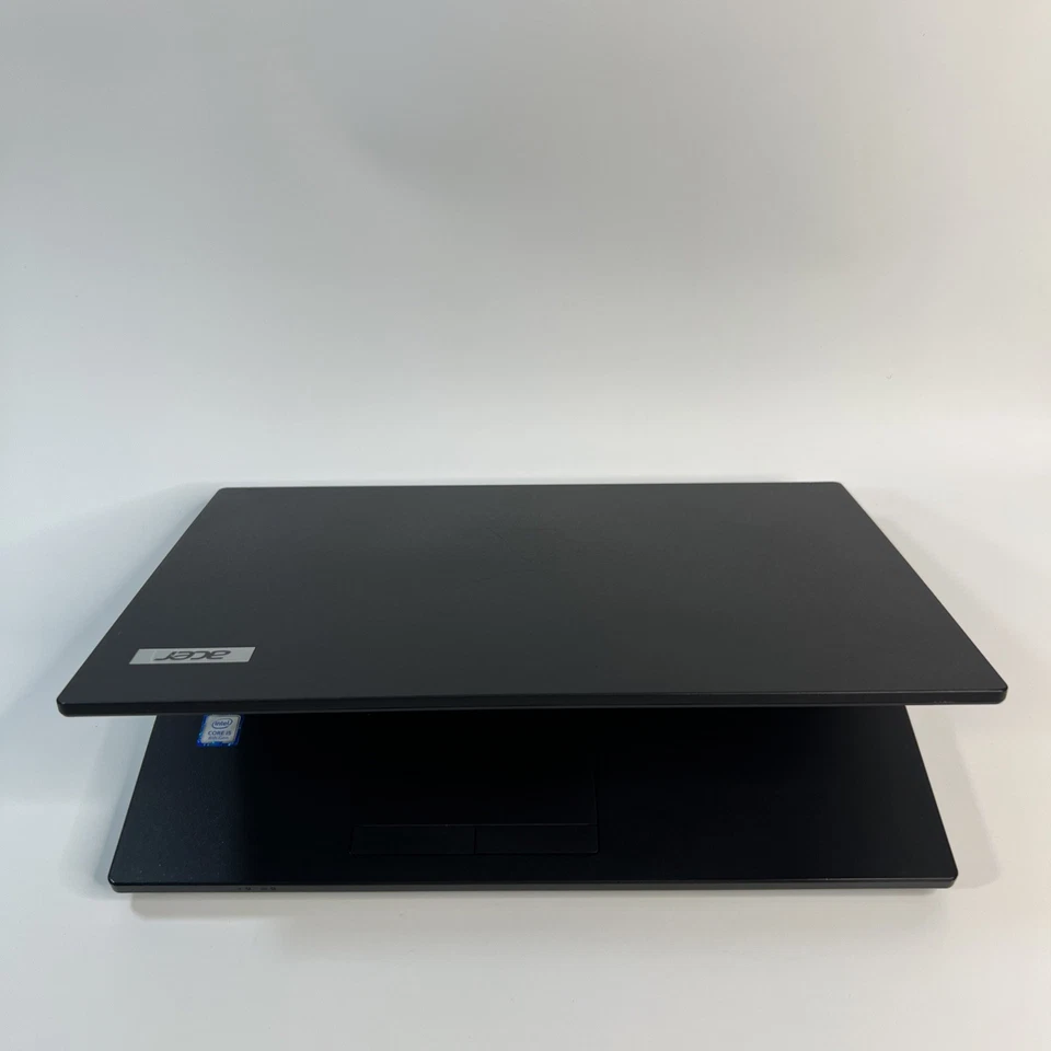 Acer Travelmate P2410 14" 8GB RAM 256 SSD Intel Core i5-8250U Windows 11 Laptop - Image 4 of 4