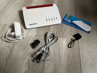 Fritz!Box 7590 (2000 2828) router Wi Fi DSL/VDSL