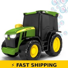 John Deere Bubble N Go Tractor - Battery Powered Bubble Blowing Toy