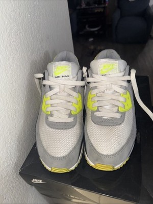 Size 8.5  Men's Air 90 Og Volt Shoes White Black Grey Volt Cd0881-103