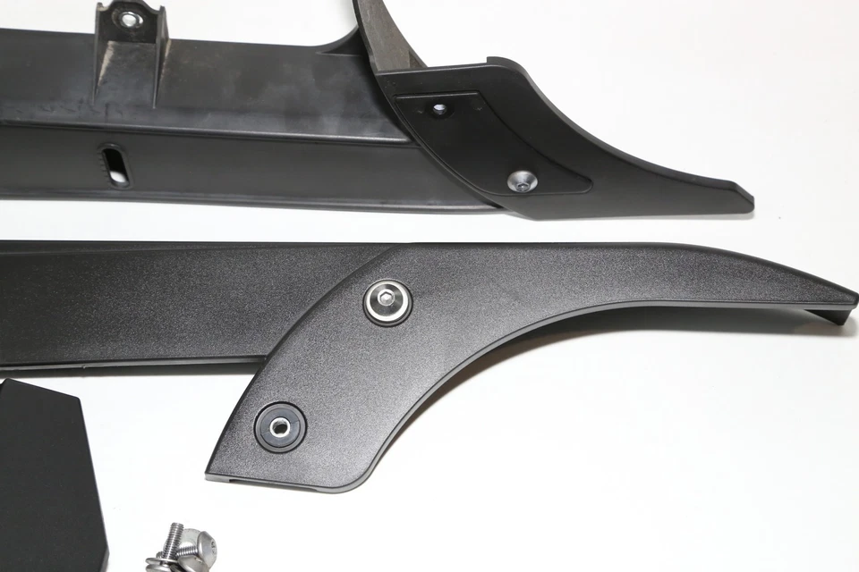 09-13 Yamaha V Star 950 Xvs950 basculante juego de protector de cadena superior e inferior OEM Foto 3 de 4