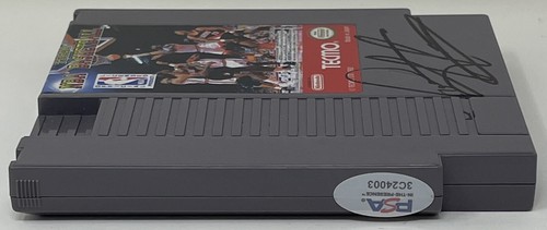 Dennis Rodman Firmado 1992 Tecmo NBA Baloncesto Nintendo NES Juego Pistones PSA/DNA - Imagen 7 de 7