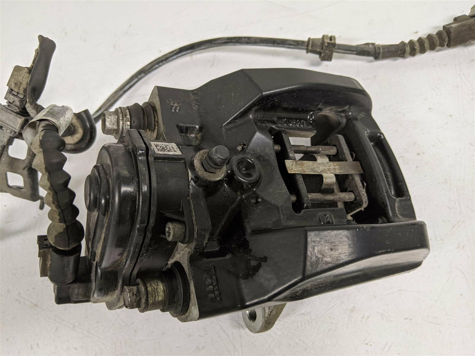 2017 Acura Nsx Rear Left Parking Driver Brake Caliper 43019-T6n-A53 Oem