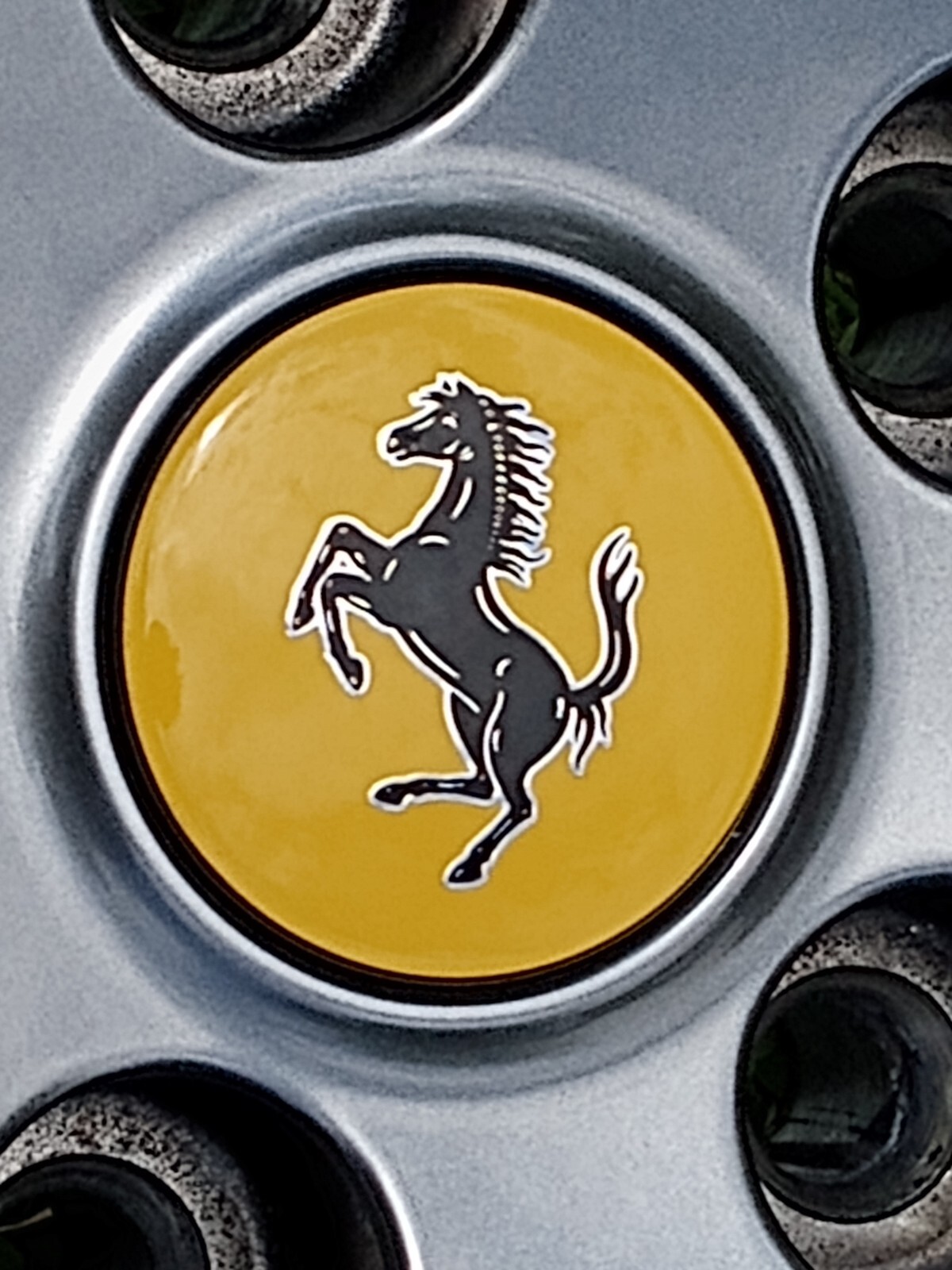 Ferrari 458 Italia Spider Front Rim Wheel_282332_282334_8.5X20_GENUINE