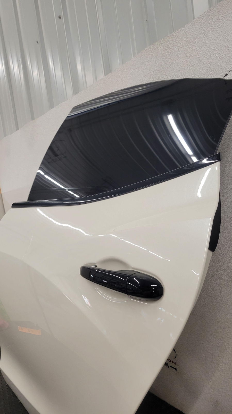2014-2023 MASERATI GHIBLI LEFT REAR DOOR PAINT CODE BAM PEARL WHITE