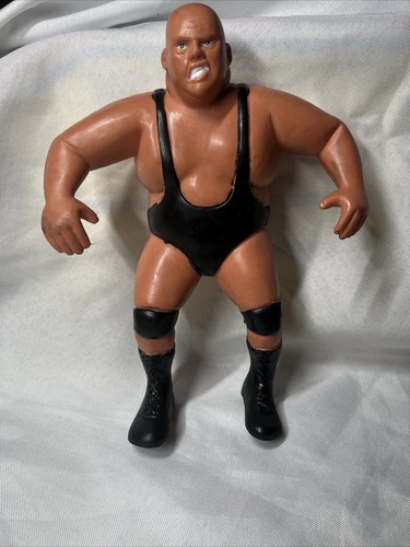 WWF Wrestling Superstars King Kong Bundy Figure - ...