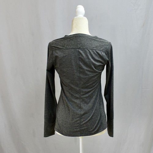 EDDIE BAUER Women’s Athletic Sweater Size XS Striped Gray Stretch Long Sleeves. - Picture 2 of 12