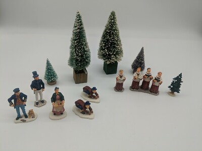 LEMAX Miniature Christmas Village Figure Lot ** Retired**