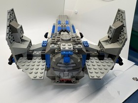 LEGO Star Wars: Sith Infiltrator (7151) - Complete, w/Instructions